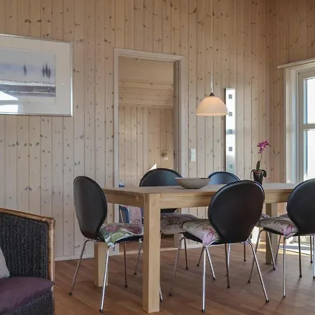 Holiday Risbusken Hvide Sande V *